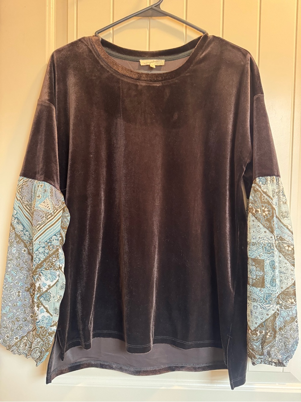 Boho Velvet Top with Printed Blue-Tan Sleeve Panels